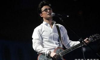 王大锤爆料汪峰视频,揭秘摇滚传奇背后的故事 第1张 王大锤爆料汪峰视频,揭秘摇滚传奇背后的故事 第1张