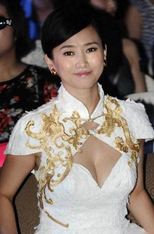 整容 翁虹在线观看,揭秘明星蜕变之路  第3张